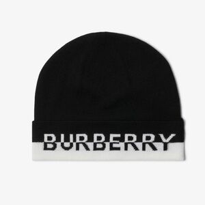 Burberry Core Cashmere Beanie